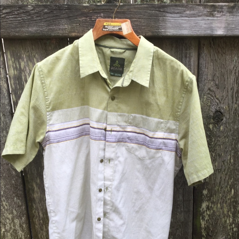 Men’s Prana button-down short-sleeve summer shirt